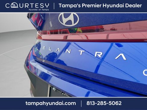 Certified 2025 Hyundai Elantra Sport image 6