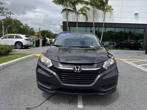 Used 2017 Honda HR-V LX image 30