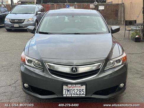Used 2013 Acura ILX w/ Technology Package FWD image 4
