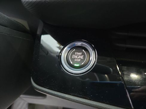 Used 2025 Buick Envision Preferred image 28