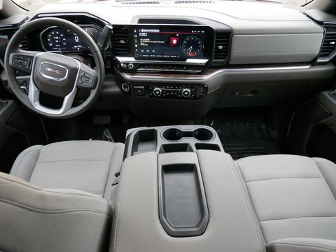 Used 2026 GMC Sierra 1500 SLE w/ Preferred Package AWD/4WD image 12