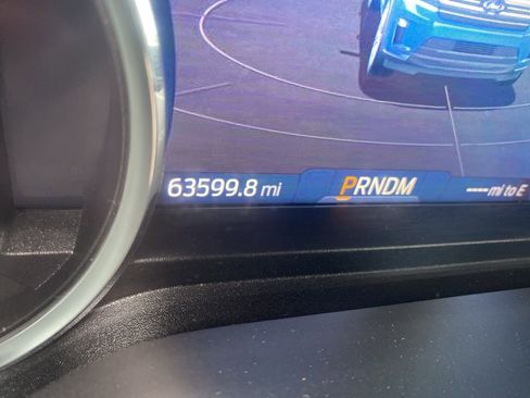 Used 2024 Ford Expedition XLT image 16