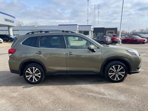 Certified 2023 Subaru Forester Limited image 8
