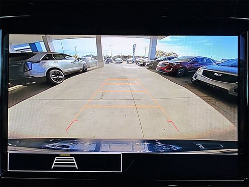 Certified 2023 Chevrolet Traverse LS w/ Safety Package image 24