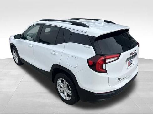 Used 2024 GMC Terrain SLE w/ Driver Convenience Package AWD/4WD image 7