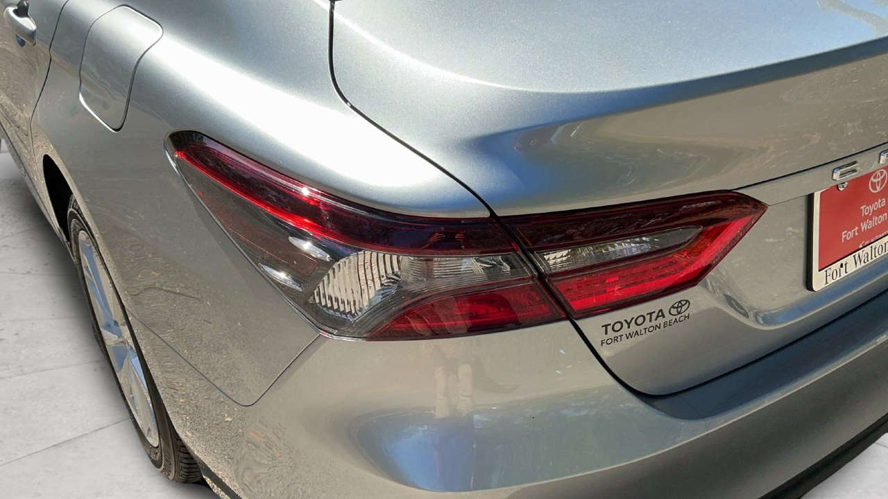 Used 2024 Toyota Camry LE FWD image 25