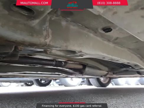 Used 2013 Chrysler 200 Touring FWD image 12