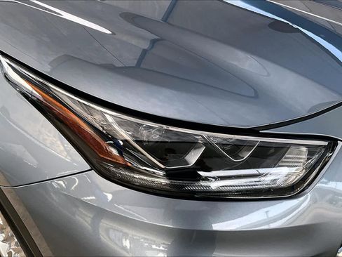 Used 2020 Toyota Highlander Limited AWD/4WD image 28