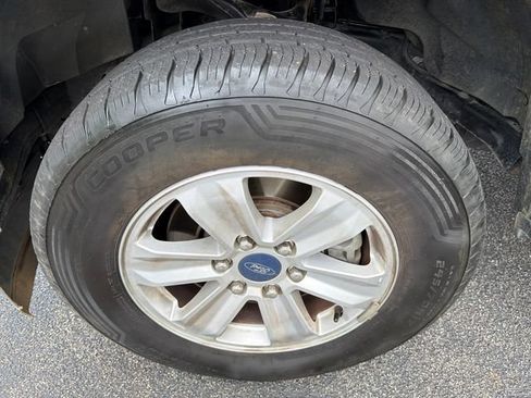 Used 2020 Ford F150 XLT RWD image 11