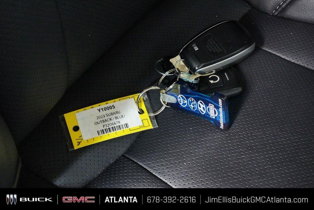 Used 2023 Subaru Outback Limited XT AWD/4WD image 40