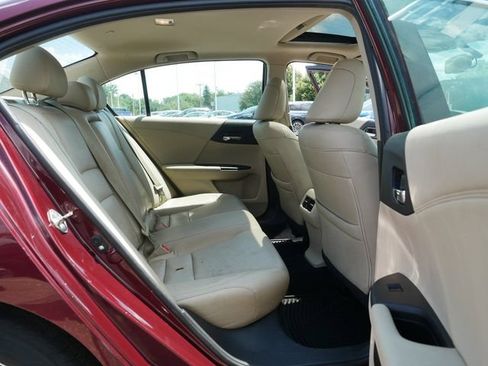 Used 2016 Honda Accord EX-L image 19
