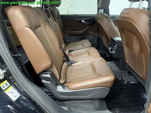 Used 2017 Audi Q7 3.0T Premium Plus AWD/4WD image 10
