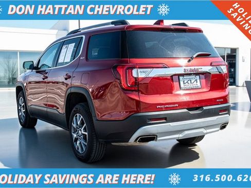 Used 2023 GMC Acadia SLT image 35