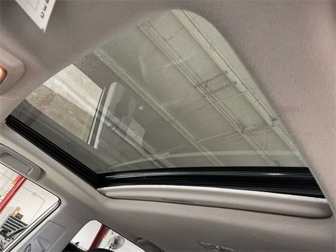 Used 2022 Toyota 4Runner Limited image 22