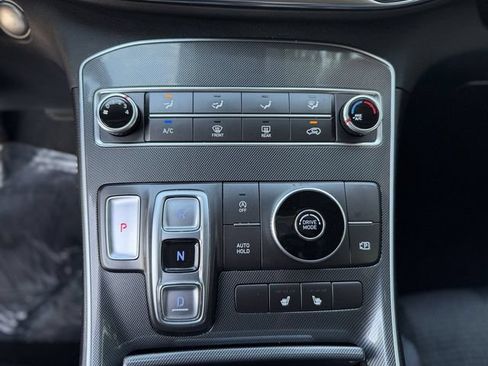 Used 2021 Hyundai Santa Fe SEL FWD image 18