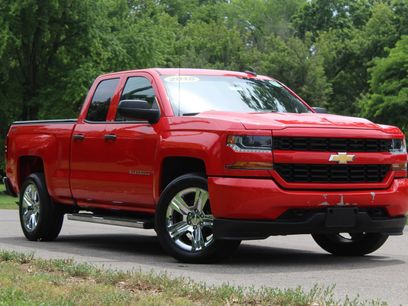 Used 2018 Chevrolet Silverado 1500 Custom w/ Custom Value Package