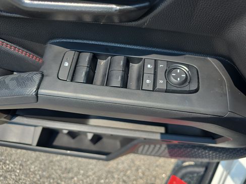 Certified 2025 Toyota Tacoma TRD Pro AWD/4WD image 29