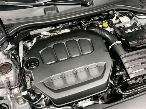 Used 2025 Audi A3 2.0T Premium w/ Convenience Package image 34