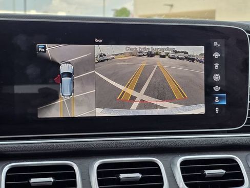 Used 2020 Mercedes-Benz GLE 350 image 10