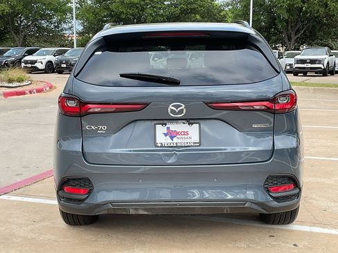 Used 2025 MAZDA CX-70 3.3 Turbo w/ Preferred Package image 6