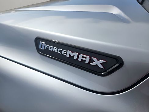 Used 2025 Toyota 4Runner TRD Off-Road image 10