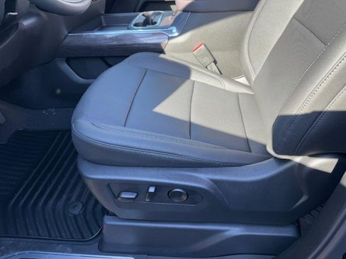 New 2026 Chevrolet Silverado 2500 LTZ w/ LTZ Convenience Package image 11