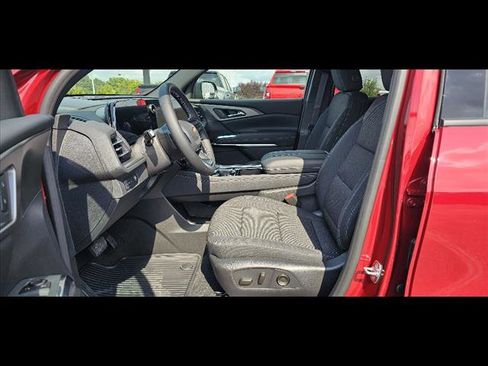 New 2026 Chevrolet Traverse LT w/ Driver Confidence Package image 15