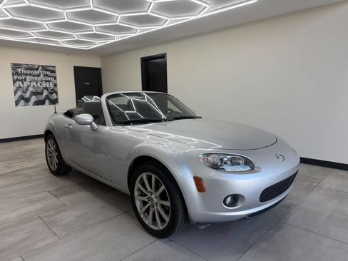 Used 2008 MAZDA MX-5 Miata Touring image 19