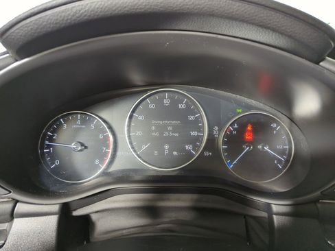 Used 2021 MAZDA MAZDA3 Hatchback w/Premium Plus Pkg image 12