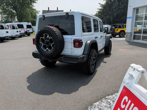 Used 2023 Jeep Wrangler Unlimited Rubicon 4xe w/ Cold Weather Group AWD/4WD image 30