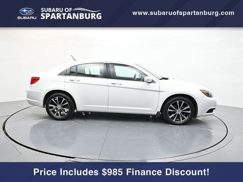 Used 2013 Chrysler 200 Touring w/ S Exterior Appearance Pkg image 8