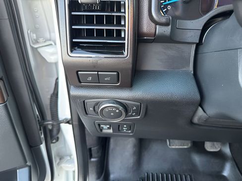 Used 2021 Ford Expedition King Ranch image 30