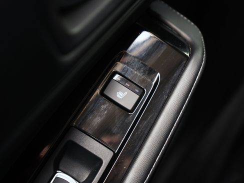 Used 2023 Honda Accord Touring image 43