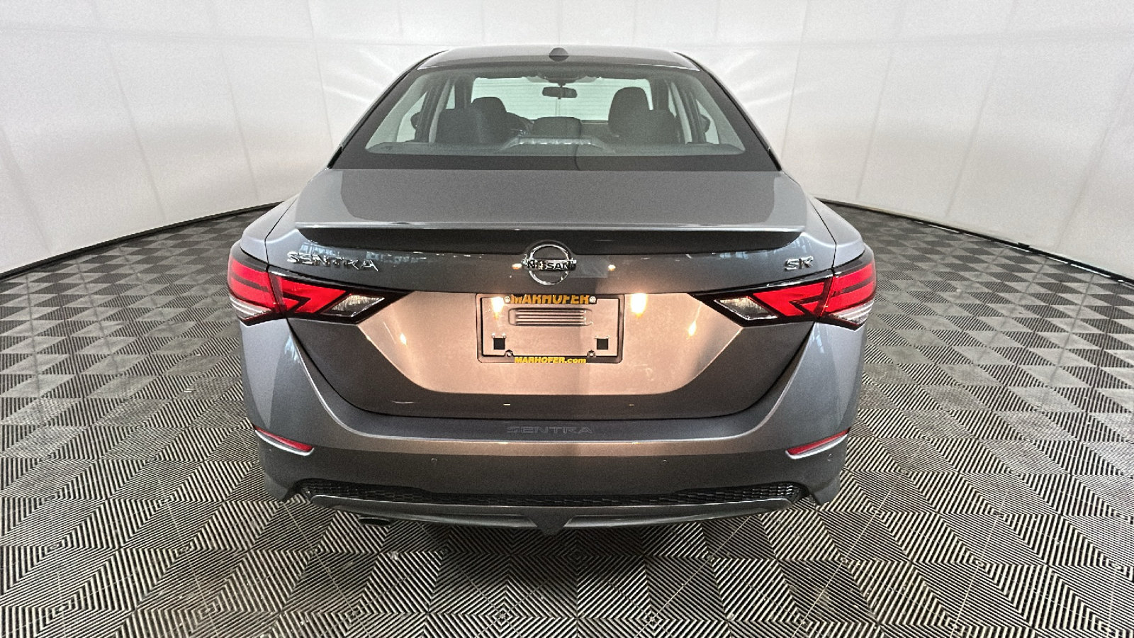 Used 2023 Nissan Sentra SR FWD image 4