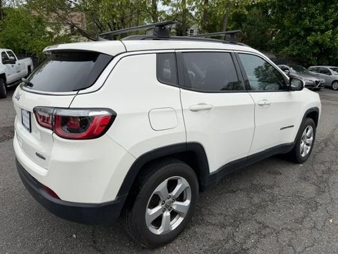 Used 2020 Jeep Compass Latitude AWD/4WD image 4