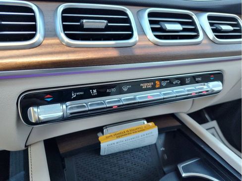 Certified 2025 Mercedes-Benz GLE 350 4MATIC image 24