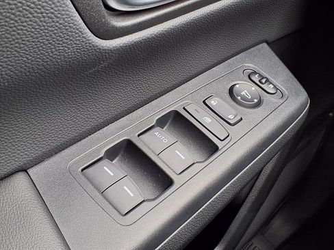 Certified 2026 Honda CR-V LX image 9