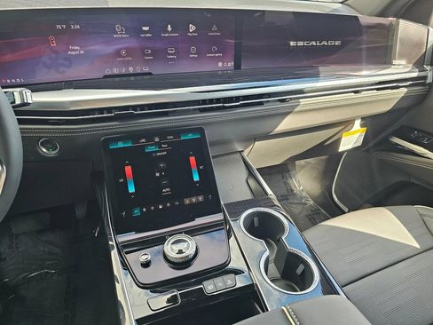 New 2026 Cadillac Escalade ESV Sport AWD/4WD image 32
