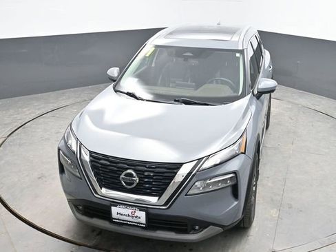 Used 2021 Nissan Rogue SL image 25