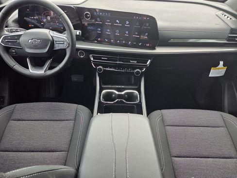 New 2026 Chevrolet Traverse LT w/ Midnight/Sport Edition image 8