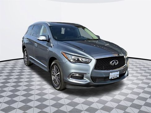 Used 2019 INFINITI QX60 Luxe image 2