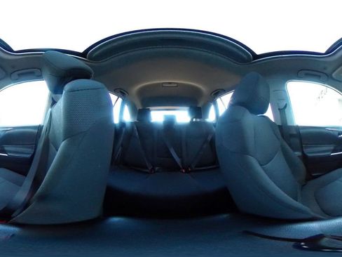 Used 2025 Toyota RAV4 XLE image 44