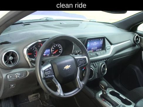 Used 2021 Chevrolet Blazer LT FWD image 14