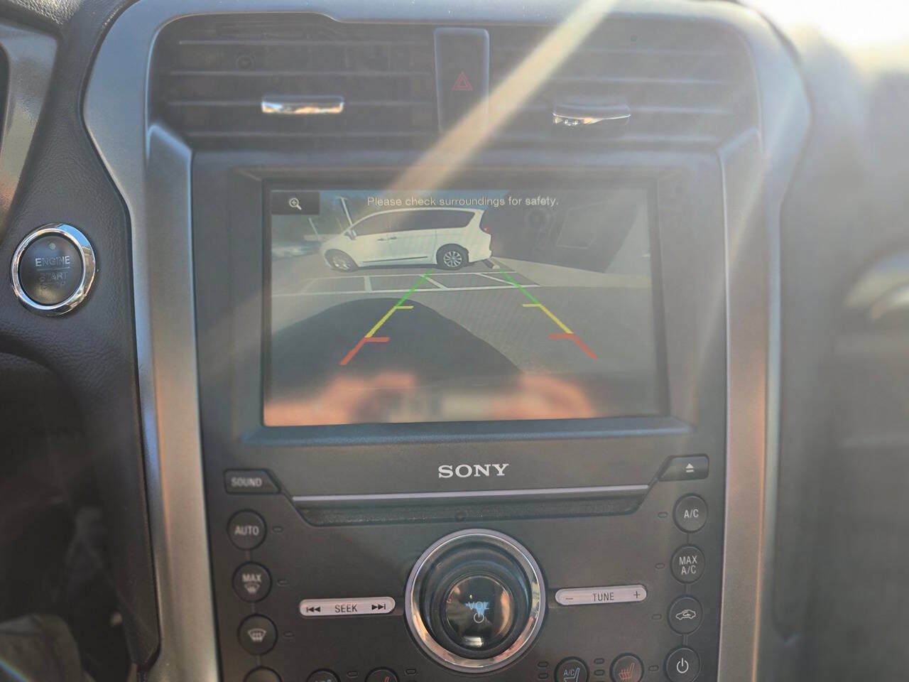Used 2016 Ford Fusion Titanium FWD image 21