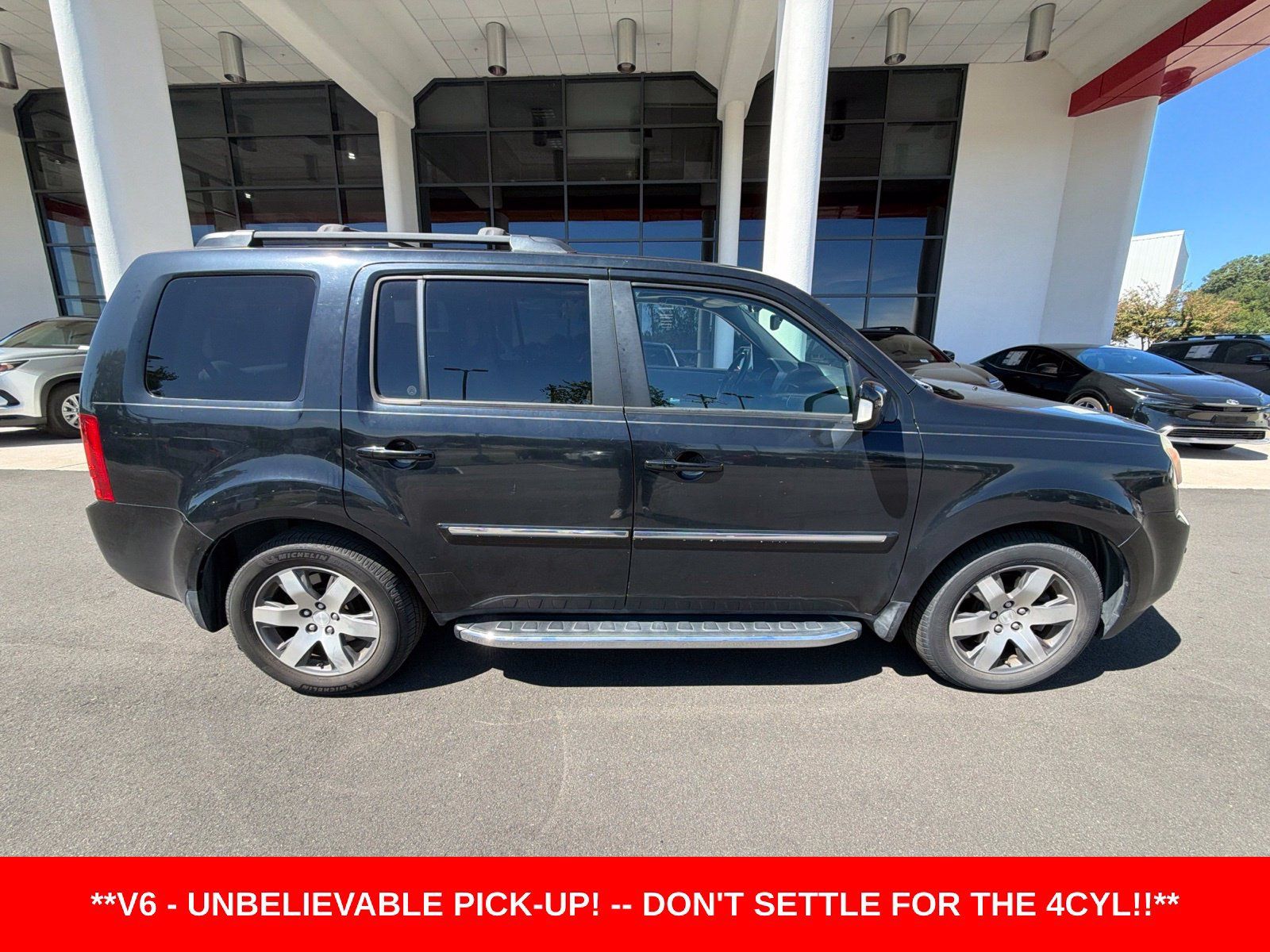 Used 2015 Honda Pilot Touring image 4
