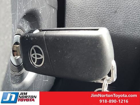 Used 2025 Toyota RAV4 LE image 22