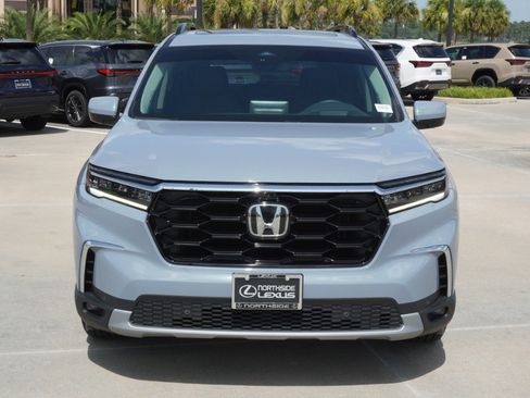 Used 2024 Honda Pilot Elite image 2