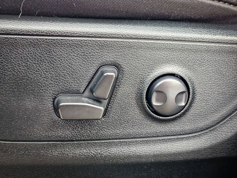 Used 2022 RAM 1500 Big Horn image 14