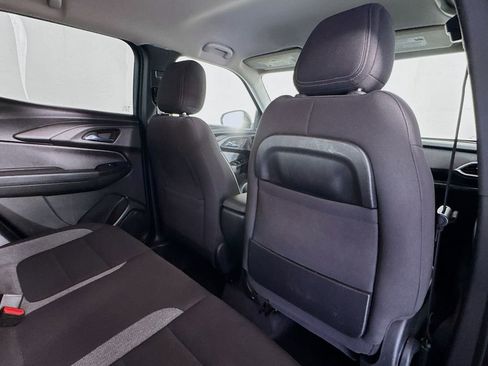 Used 2022 Chevrolet TrailBlazer LT w/ Convenience Package image 32