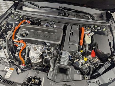 Used 2024 Honda Accord Sport image 34